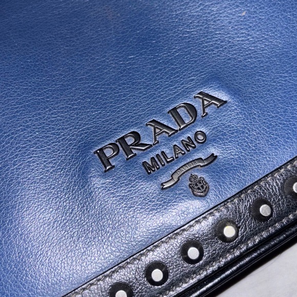 Prada Blue Leather Crossbody Bag with Black Accents - Picture 1 of 8